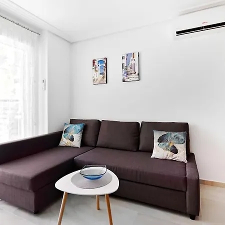 Gorgeous La Sal 100m Апартаменты