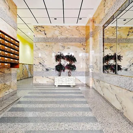 Gorgeous La Sal 100m Апартаменты